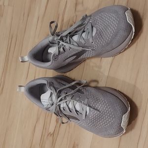 Brooks Silver Revel Running Shoes 9.5